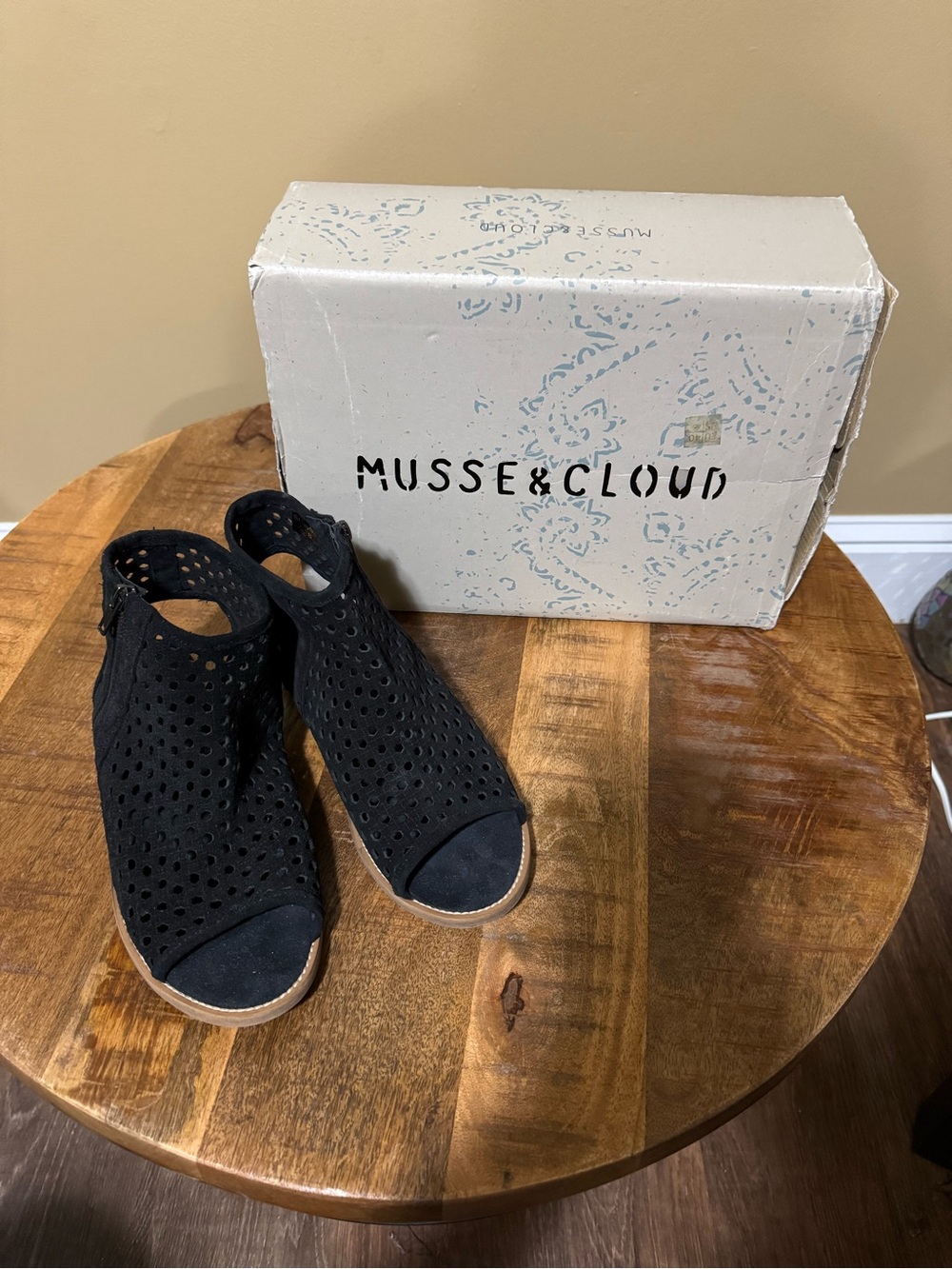 Musse & Cloud Black Perforated Open-Toe Sandal Boots